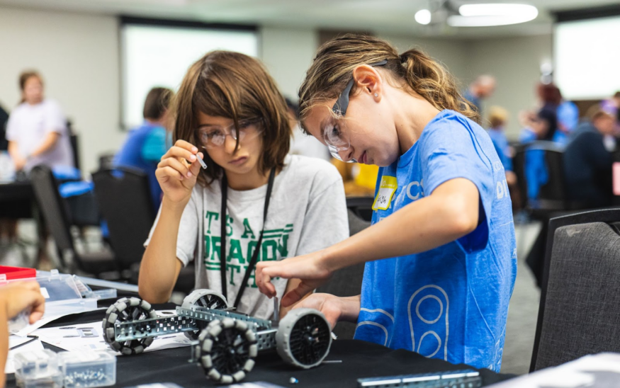 middle-school-students-ignite-stem-passion-at-google-robotics-workshop
