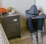 navigating-parenting-challenges-for-today-s-teenage-boys