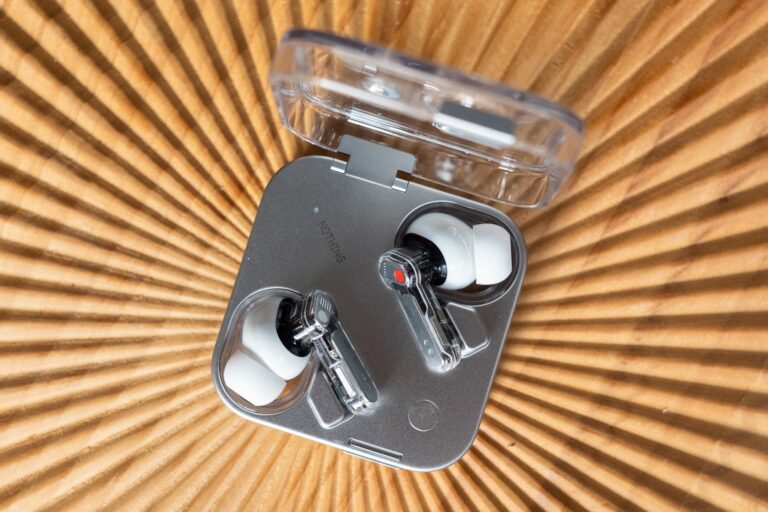 new-nothing-ear-3-launches-stunning-design-mixed-performance