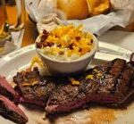 new-texas-roadhouse-opens-with-successful-friends-and-family-event