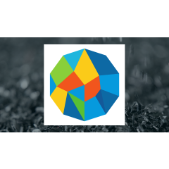 nexgen-energy-and-ferroglobe-a-comparative-investment-analysis