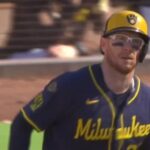 padres-laureano-breaks-finger-out-for-playoffs-urgent-update-