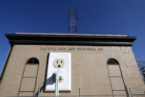 pg-e-unveils-ambitious-climate-goals-amid-urgent-demand-surge