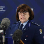 police-shoot-fugitive-father-in-new-zealand-children-rescued