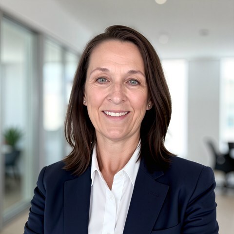 Precision Medicine Group - Tracey-Leahy-Headshot