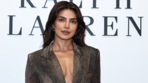 priyanka-chopra-jonas-stuns-at-ny-fashion-week-fans-react-now
