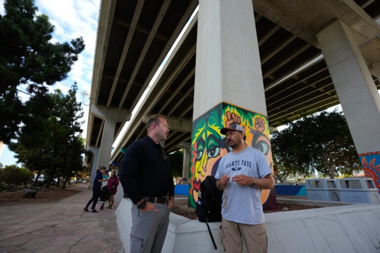 san-diego-police-team-targets-addiction-with-new-approach