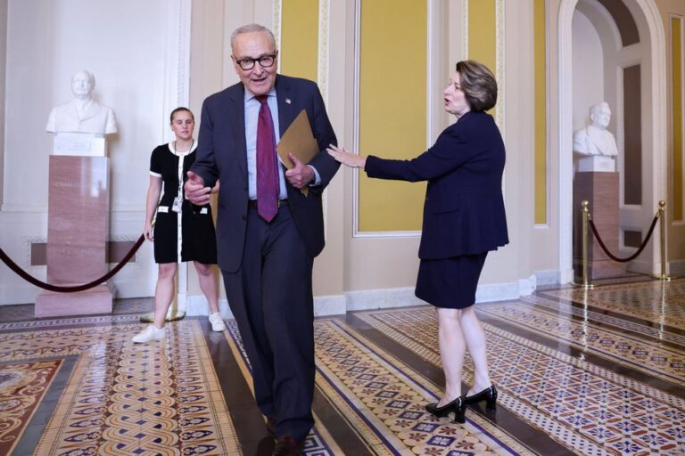 schumer-faces-backlash-as-budget-talks-heat-up-with-trump