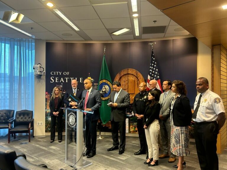 seattle-leaders-urge-trump-no-federal-troops-needed-here