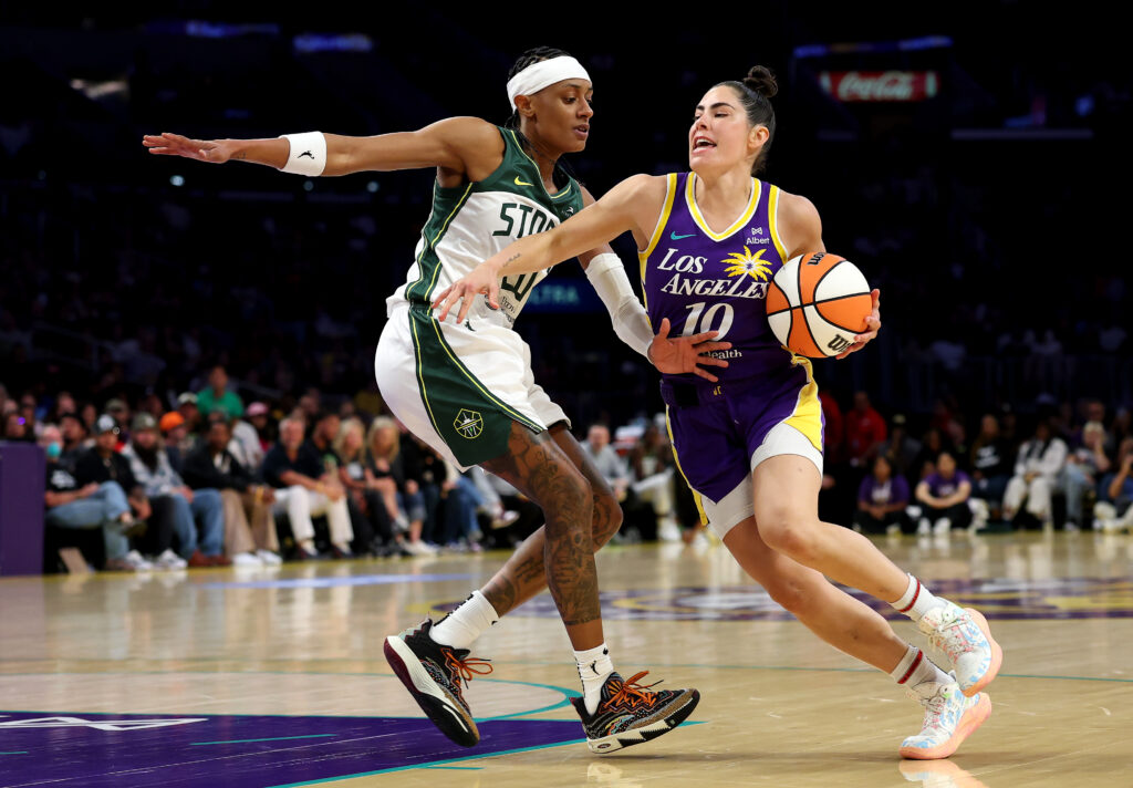sparks-face-storm-in-must-win-wnba-clash-tonight-at-10-pm-edt