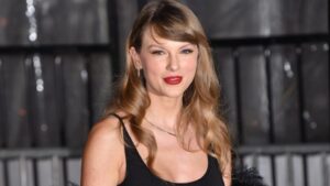 taylor-swift-celebrates-brittany-mahomes-30th-birthday-in-style