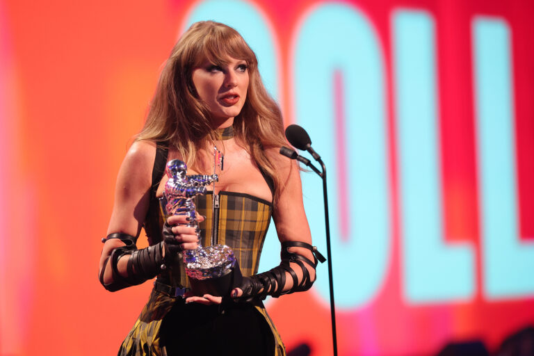 taylor-swift-will-not-attend-2025-mtv-vmas-this-weekend