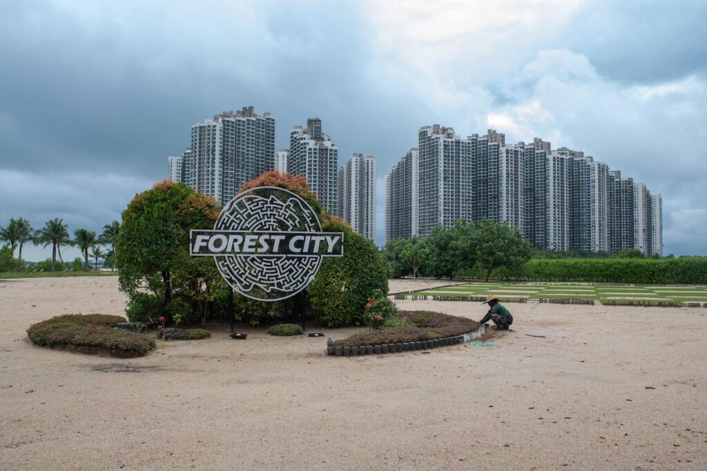 tech-utopians-launch-classes-in-malaysia-s-abandoned-ghost-city-