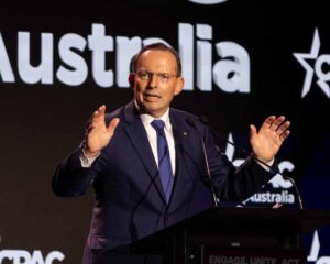 tony-abbott-calls-for-unity-at-cpac-urges-liberals-for-reform