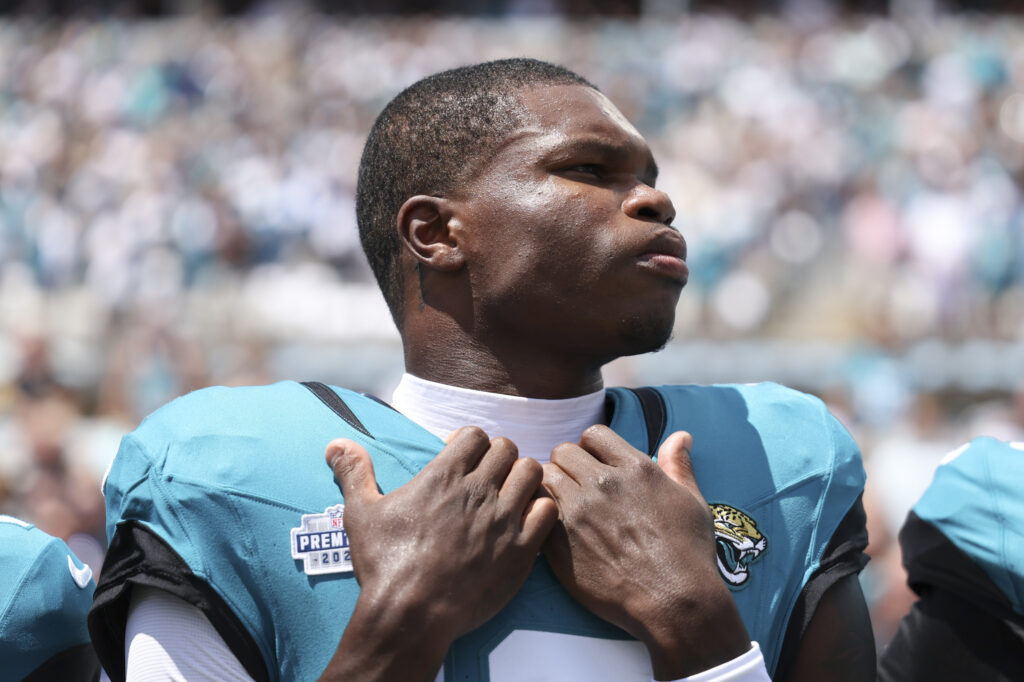 travis-hunter-s-nfl-debut-sparks-expectations-despite-quiet-start