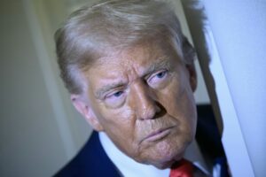 trump-links-autism-risk-to-tylenol-in-urgent-announcement-today