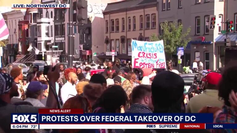 trump-plans-federal-intervention-in-chicago-and-baltimore