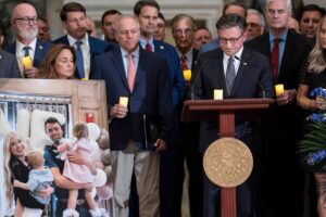 trump-to-speak-at-charlie-kirk-memorial-amid-security-concerns