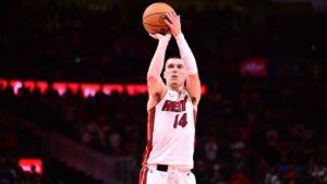tyler-herro-to-undergo-surgery-sidelining-him-for-season-start