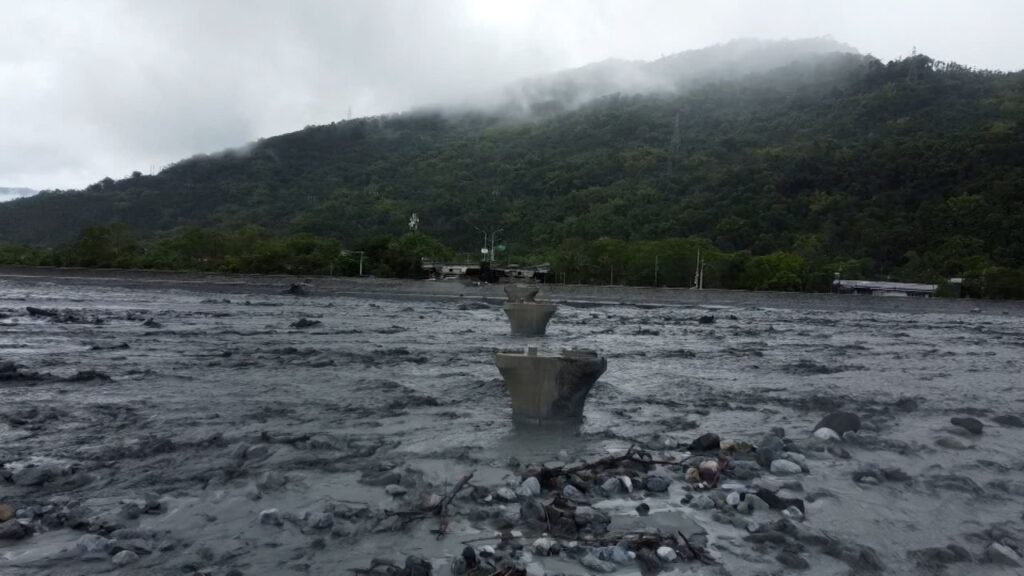 typhoon-ragasa-unleashes-catastrophic-flooding-in-taiwan-now