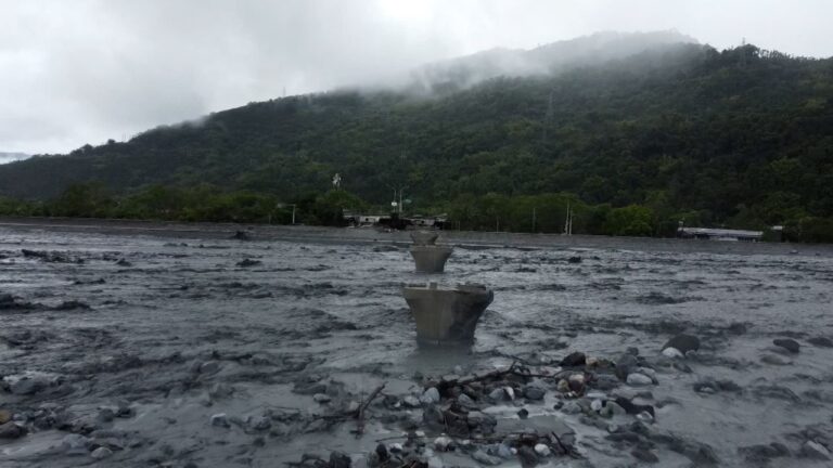 typhoon-ragasa-unleashes-catastrophic-flooding-in-taiwan-now