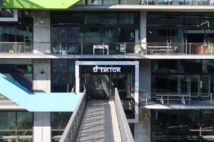 u-s-and-china-forge-preliminary-agreement-over-tiktok-access
