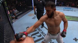 ufc-fight-night-reyes-faces-ulberg-in-must-win-showdown