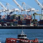 urgent-update-cargo-ship-mishap-at-long-beach-leaves-damage