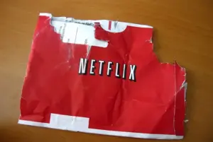 urgent-update-netflix-considers-reviving-dvd-rental-service