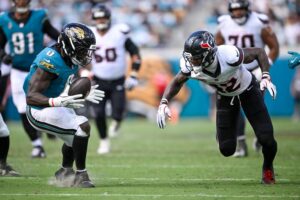 utah-players-shine-on-defense-during-week-3-of-nfl-season