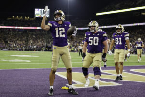 washington-hosts-uc-davis-in-crucial-ncaa-clash-this-weekend