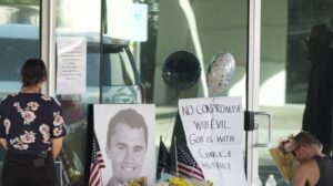 white-house-aides-mourn-charlie-kirk-s-tragic-assassination