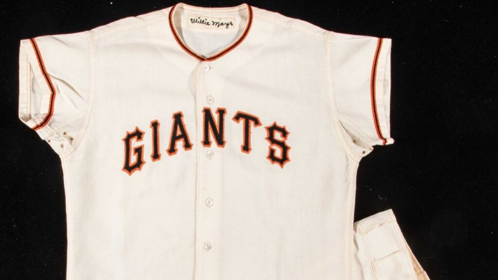 willie-mays-auction-raises-over-6-5m-for-youth-foundation
