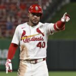 willson-contreras-out-for-season-with-shoulder-injury