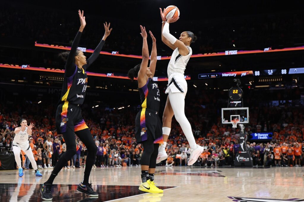 a-ja-wilson-s-clutch-shot-propels-aces-to-3-0-wnba-finals-lead