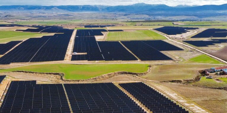 apple-expands-green-energy-efforts-in-europe-and-china