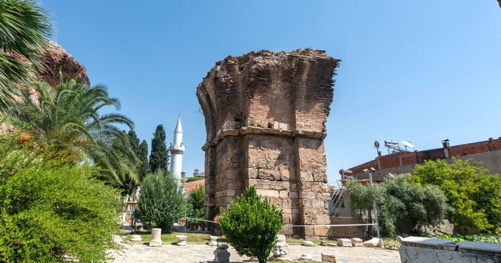 archaeologists-uncover-1-200-year-old-bread-with-christian-inscription