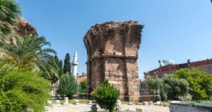 archaeologists-uncover-1-200-year-old-bread-with-christian-inscription