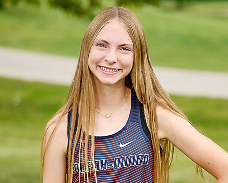 ashlynn-hosbond-triumphs-in-montezuma-invitational-c-m-girls-take-third