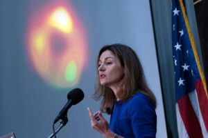 astronomers-reveal-secrets-of-milky-way-s-central-black-hole