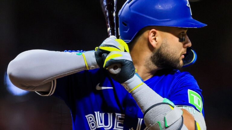 blue-jays-exclude-bichette-from-alds-roster-ahead-of-game-1