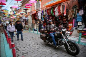 bolivia-chooses-pro-business-candidates-to-tackle-economic-crisis