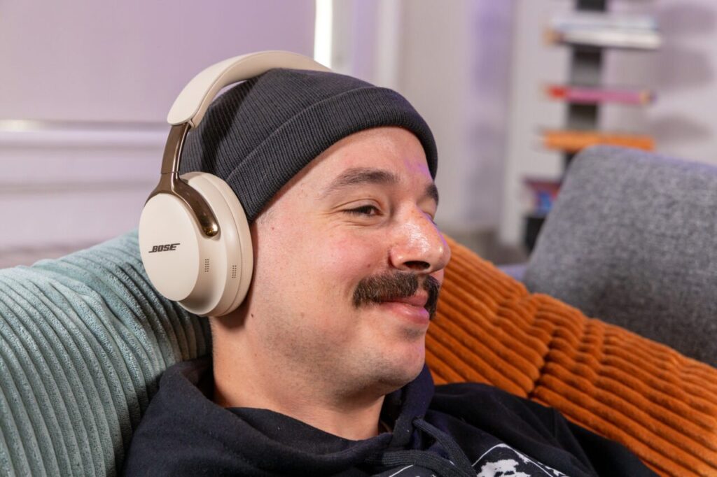 bose-unveils-quietcomfort-ultra-headphones-2nd-gen-anc-king-