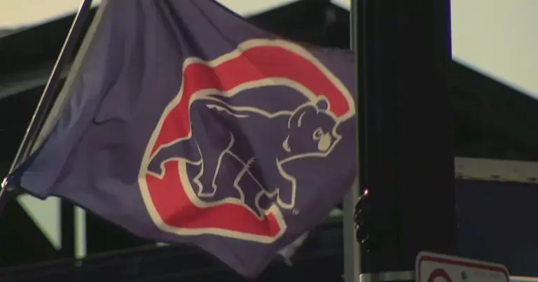 brewers-dominate-cubs-9-3-in-nlds-opener-chourio-injured