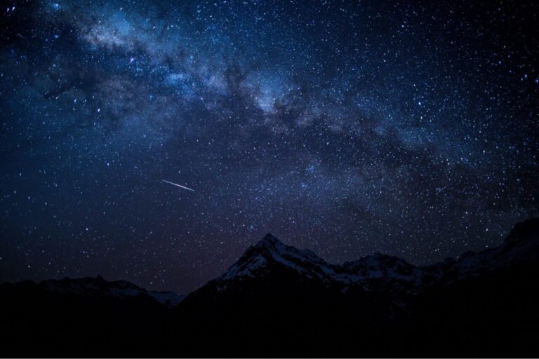 california-startup-s-4-000-satellite-mirrors-spark-outcry-from-scientists