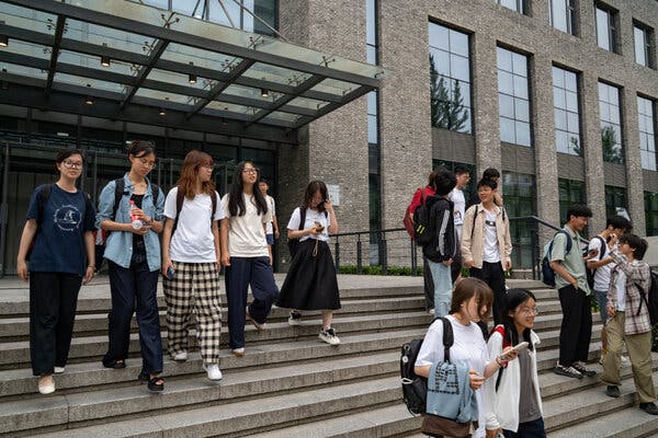 china-s-new-visa-for-scientists-faces-public-backlash