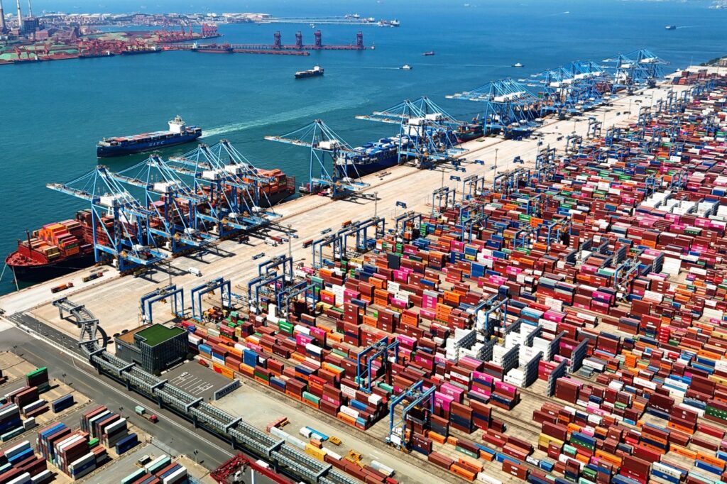 china-stands-firm-against-trump-s-tariff-threats-amid-trade-tensions