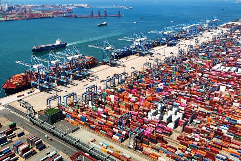 china-stands-firm-against-trump-s-tariff-threats-amid-trade-tensions