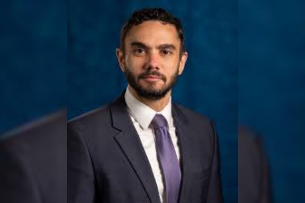 cleveland-heights-mayor-kahlil-seren-dismisses-law-director-before-leaving-office