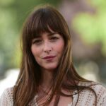 dakota-johnson-s-living-room-redesign-mid-century-style-transformed